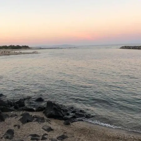 Cap D 200m Du Mole Acces Direct Aux Rues Pietonnes アパート